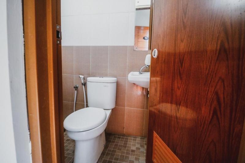 Reddoorz Plus Near Semanggi Yakarta Habitación foto